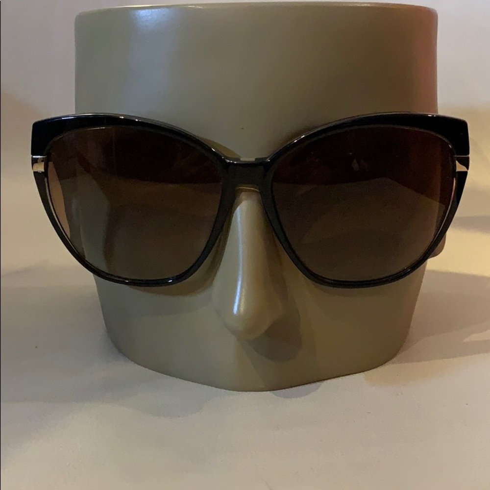 Women’s Vonzipper Sunglasses - Picture 2 of 7
